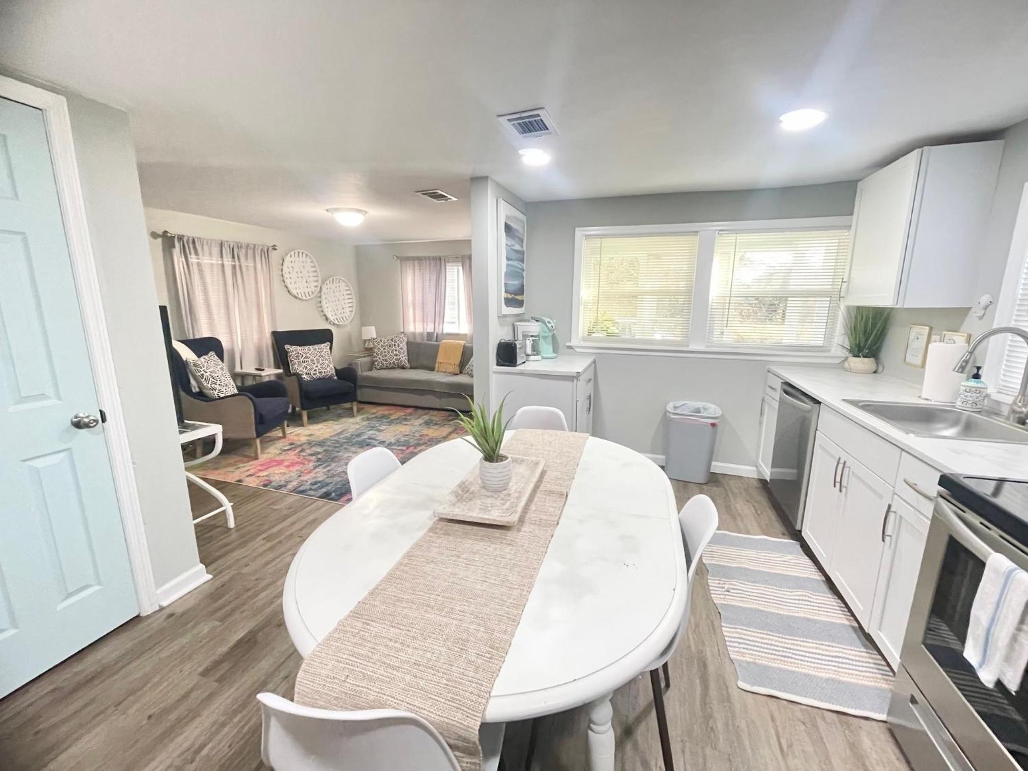 Pet- & Kid-Equipped 2 Bedroom Cottage Near Downtown Charleston Kültér fotó